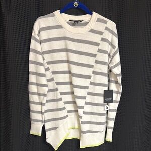 Simply Vera by Vera Wang Gray and White Crewneck Sweater
